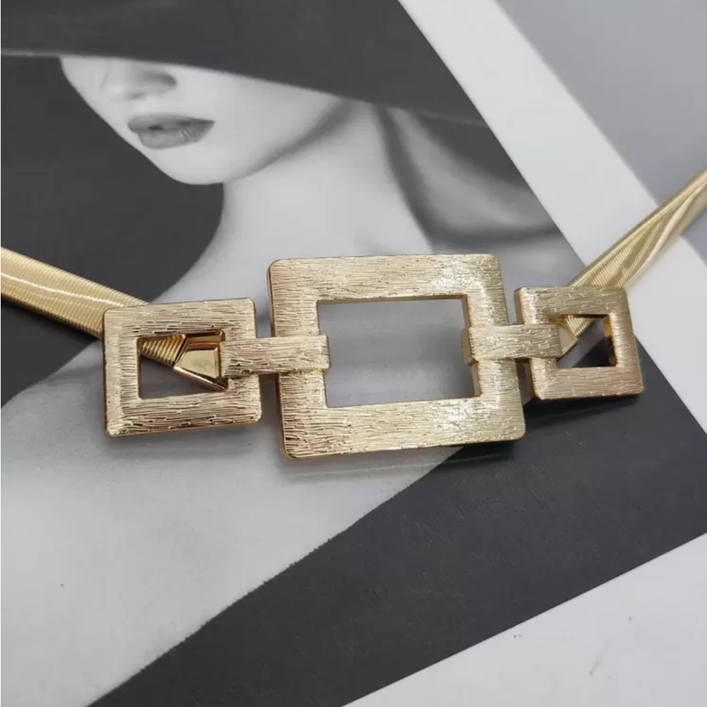 Elegant Gold Belt with Square Buckle - Picture 2 of 6